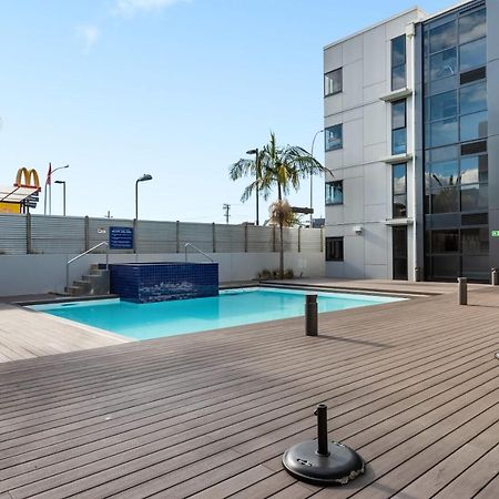 Central Mount Apartment, Quiet And Spacious With Pool 마운트마운가누이 외부 사진