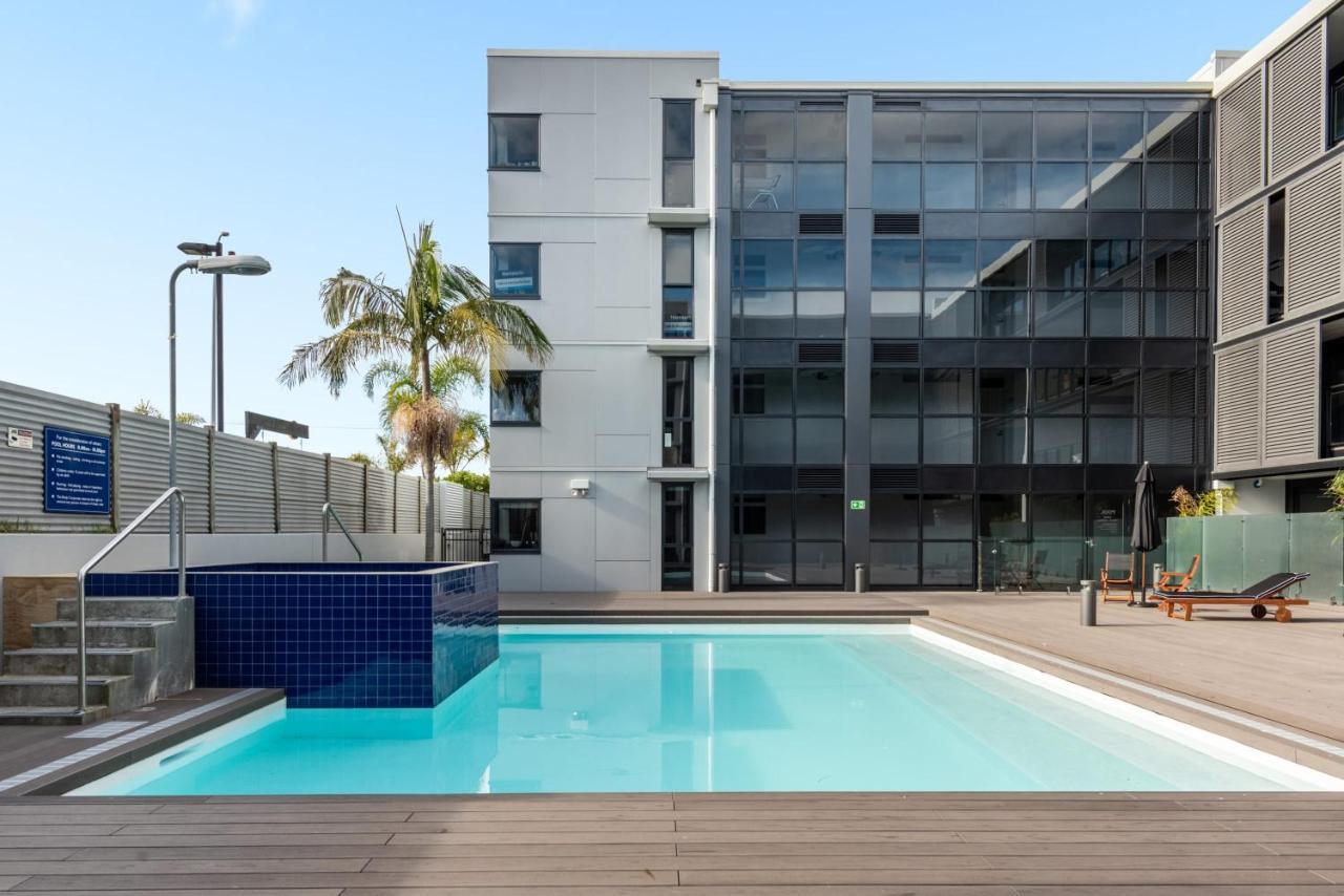 Central Mount Apartment, Quiet And Spacious With Pool 마운트마운가누이 외부 사진